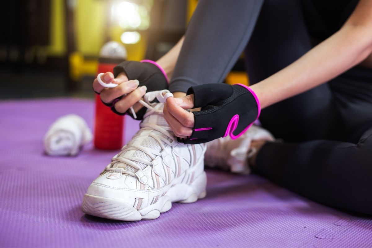 Do You Wear Shoes For Pilates? - Pilates Digest